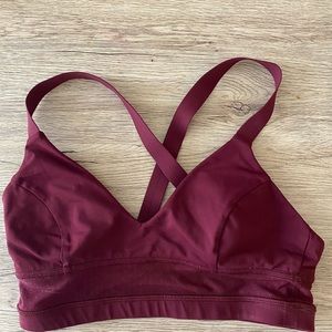 Lululemon sports bra